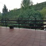 Aleks Friendly House كانالي