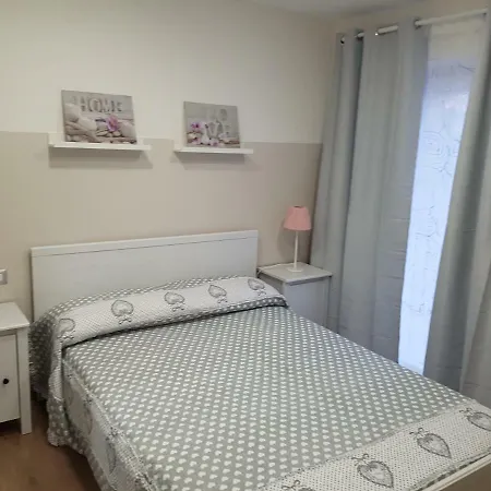 Aleks Friendly House